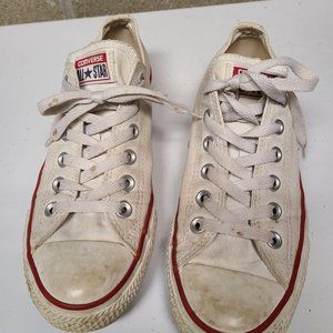 Low Top Converse Chuck Taylor